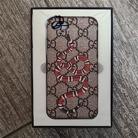 cover iphone 11 pro gucci|gucci phone case kingsnake.